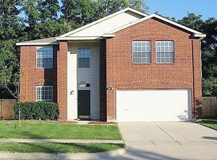 2325 Magnolia Dr, Little Elm, TX 75068