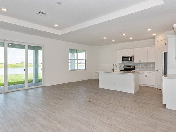 4th image of 11346 SW Lunata Way