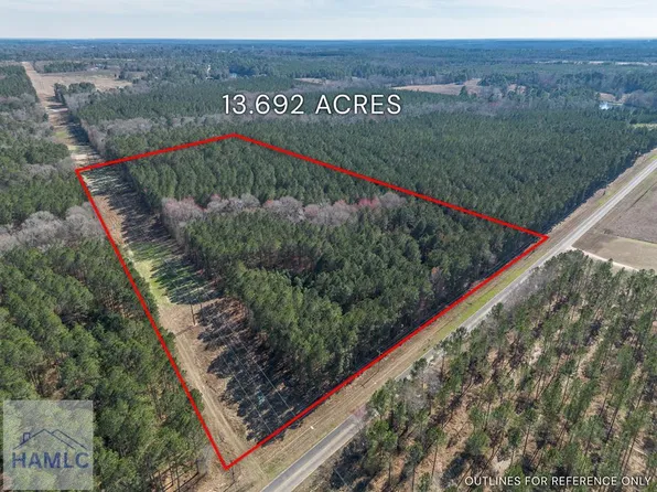 4 Ben Giddens Rd, Eastman, GA 31023