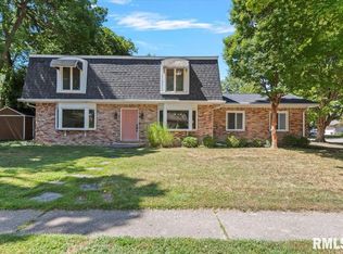 45 Golf Rd, Springfield, IL 62704