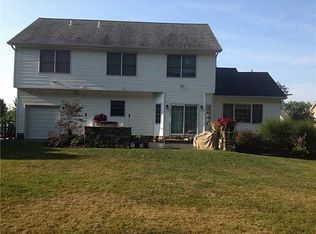 8014 Silverstone Dr, Waterville, OH 43566