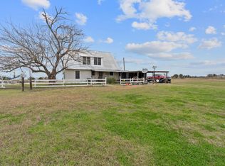 763 Upper Elgin River Rd, Elgin, TX 78621