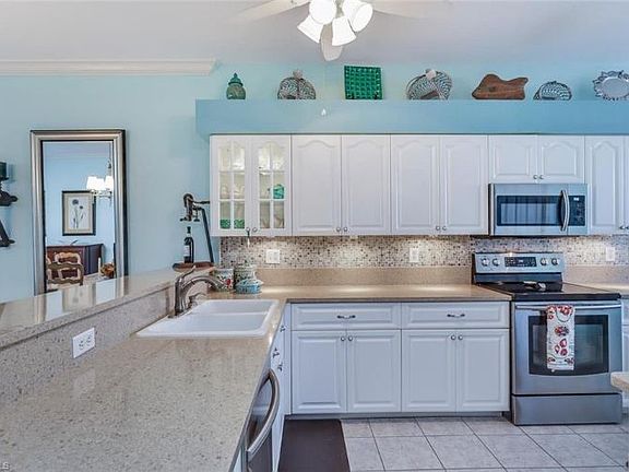 4th image of 8106 Queen Palm Ln APT 128