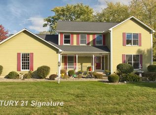 1438 Hickory Hollow Dr, Flint, MI 48532