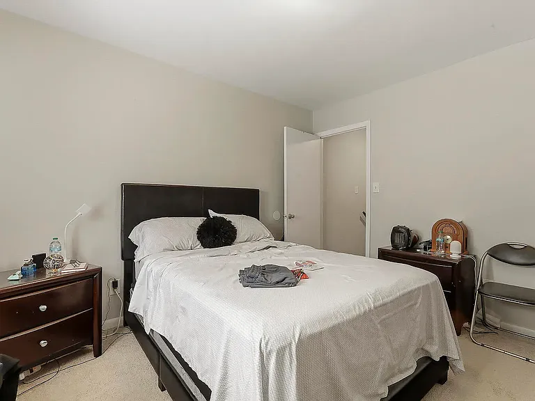 105 Chevis Dr #105 — Photo 4