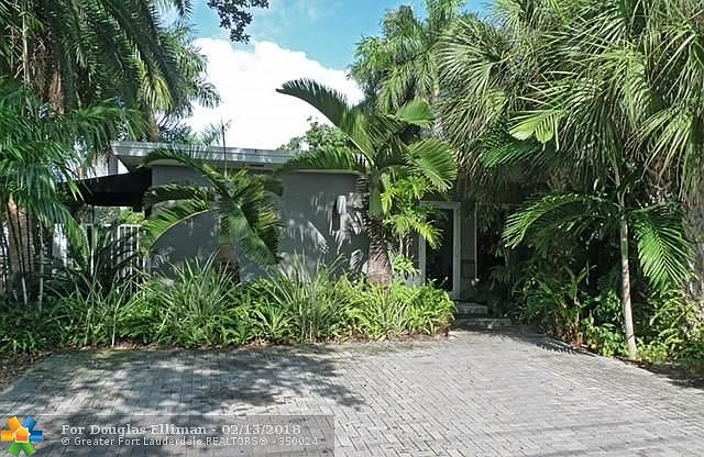 1st image of 327 Coconut Isle Dr