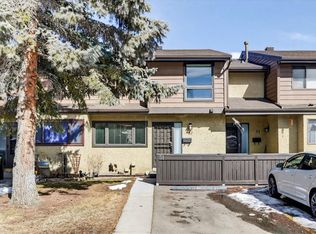 2300 Oakmoor Dr SW #51, Calgary, AB T2V 4N7
