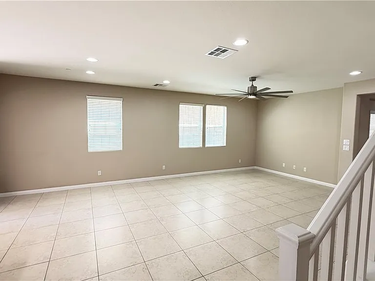 3024 Paladi Ave — Photo 17