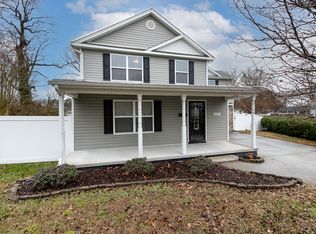 8041 Calvin Ct, Norfolk, VA 23518