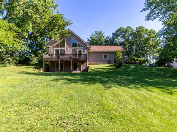 1007 16th Ave N, Clinton, IA 52732