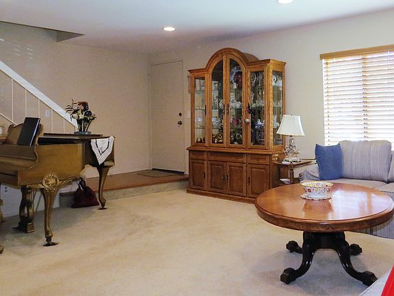 5th image of 9634 Amigo Ave Unit 123