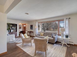 2565 Sheraton Rd, Brookfield, WI 53005