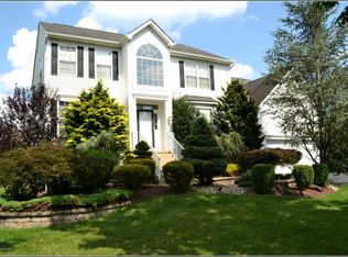 41 Keswick Rd, East Windsor, NJ 08520