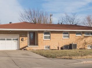 2216 6th Ave, Dodge City, KS 67801