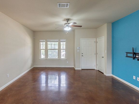 3rd image of 4515 Esper Ln #296