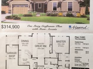 1512 Crestview Dr, Silverton, OR