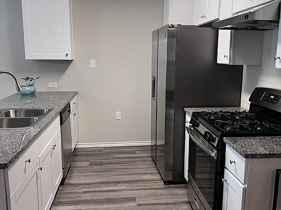 5th image of 31567 Bard Ln