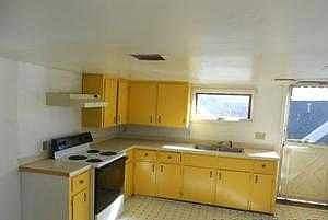 3rd floor kitchen