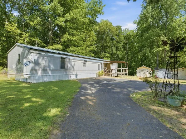 104 Enfield Dr, Beechgrove, TN 37018