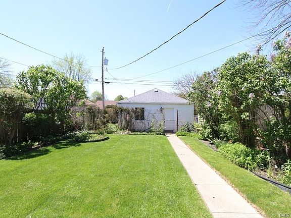 4th image of 3029 Wayland Ave