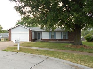 6115 Daisyleaf Ct, Saint Louis, MO 63129