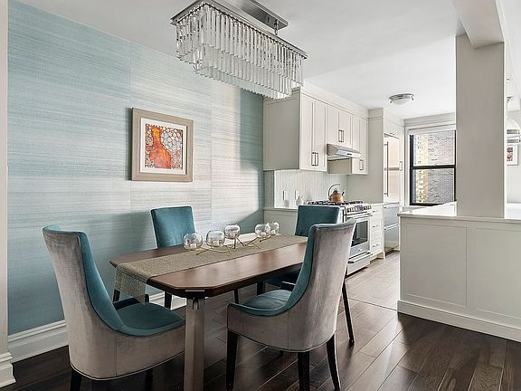 4th image of 241 E 76th St APT 10F
