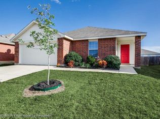 1604 Queens Brook Ln, Fort Worth, TX 76140