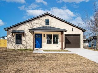 1514 Jones St, Greenville, TX 75401
