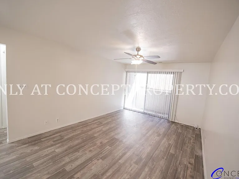 Foothill Terrace — Photo 18