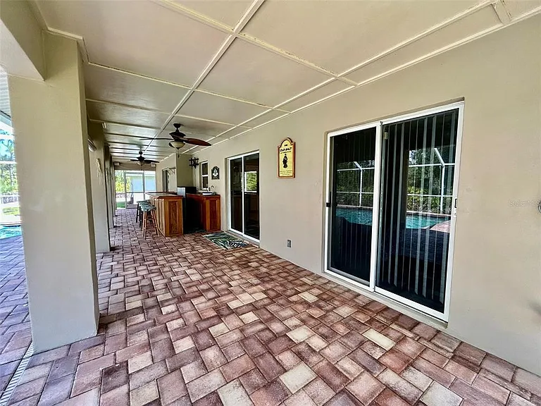 142 Solana St — Photo 24