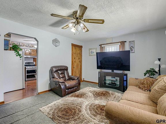4th image of 4528 S 60th Ave