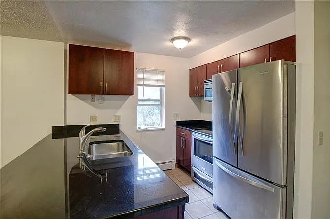 1065 University Ave #219 — Photo 26