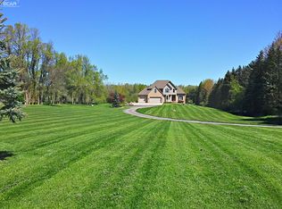 10397 E Bristol Rd, Davison, MI 48423