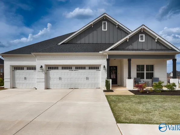 7652 Shaun Leslie Cir, Owens Cross Roads, AL 35763