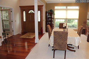 5th image of 267 Williamsburg Dr