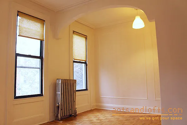 Rented by aptsandlofts.com | media 50