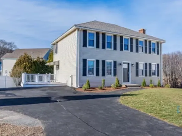 33 Rainbow Dr, Haverhill, MA 01835