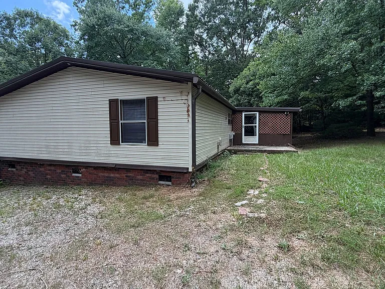 121 Rainwood Dr — Photo 14