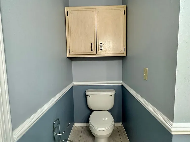 519 E Timberlake Dr — Photo 18