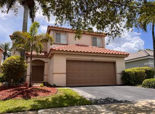 1869 Aspen Ln, Fort Lauderdale, FL 33327