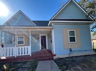2208 Saint John St, Greenville, TX 75401