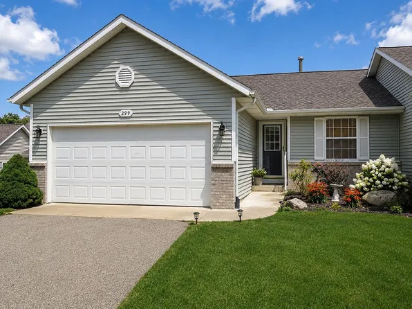 299 Timber Creek Cir NW, Comstock Park, MI 49321