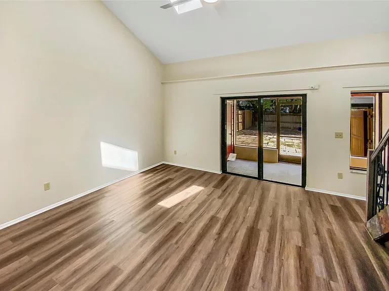2764 Gray Fox Ln — Photo 6