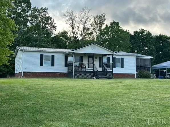 2053 Bunker Hill Loop, Bedford, VA 24523