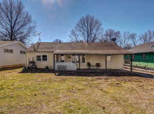 848 W Whiteside St, Springfield, MO 65807