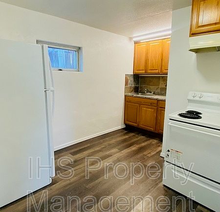 5th image of 4335 Fallon Dr Unit 8