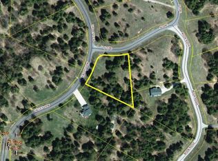 20 Moon Ridge Rd, Onekama, MI 49675