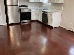 83 Rakoczy Ave, Fairfield, CT 06824