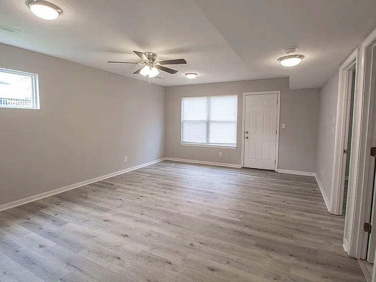 5308 Godas Cir — Photo 8