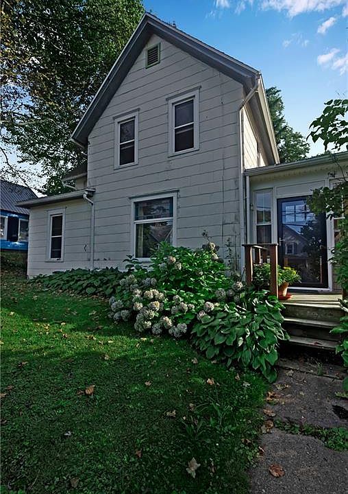 1st image of 21 Knight St